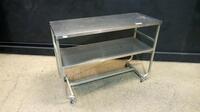 SS TABLE
