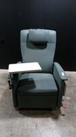 RECLINER