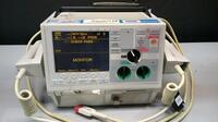 ZOLL M-SERIES BIPHASIC DEFIB WITH PACING, 3 LEAD ECG, SPO2, NIBP, ANALYZE, PADDLES BATTERY