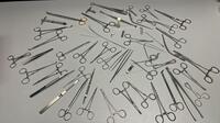 LOT OF VARIOUS INSTRUMENTS
