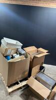 LOT OF EMPTY INSTRUMENT CASES & TRAYS