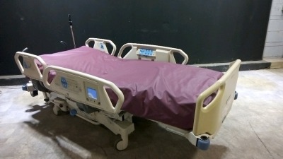 HILL-ROM TOTAL CARE SPORT 2 HOSPITAL BED WITH MODULES (PERCUSSION & VIBRATION, ROTATION)