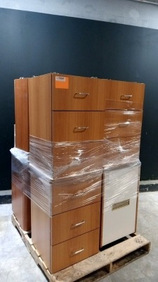LOT OF ROLLING BEDSIDE CABINETS