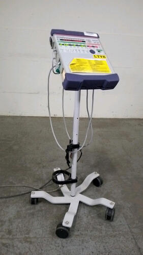 VIASYS LTV 1200 PORTABLE VENTILATOR ON ROLLING STAND