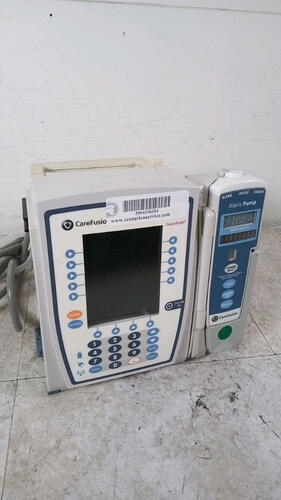 CAREFUSION ALARIS PC GUARDRAILS 8015 INFUSION PUMP WITH ALARIS 8100 PUMP MODULE