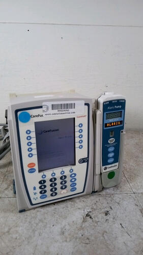 CAREFUSION ALARIS PC GUARDRAILS 8015 INFUSION PUMP WITH ALARIS 8100 PUMP MODULE