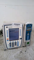 CAREFUSION ALARIS PC GUARDRAILS 8015 INFUSION PUMP WITH ALARIS 8100 PUMP MODULE