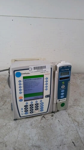 CAREFUSION ALARIS PC GUARDRAILS 8015 INFUSION PUMP WITH ALARIS 8100 PUMP MODULE