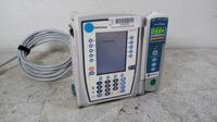 CAREFUSION ALARIS PC GUARDRAILS 8015 INFUSION PUMP WITH ALARIS 8100 PUMP MODULE