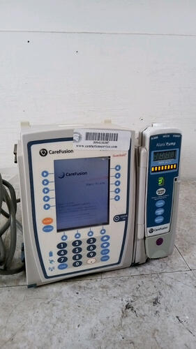 CAREFUSION ALARIS PC GUARDRAILS 8015 INFUSION PUMP WITH ALARIS 8100 PUMP MODULE