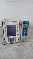 CAREFUSION ALARIS PC GUARDRAILS 8015 INFUSION PUMP WITH ALARIS 8100 PUMP MODULE