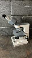 AMERICAN OPTICAL ONE-TEN LAB MICROSCOPE W/EYEPIECE 4 OBJECTIVES (100X,40X,10X,4X)