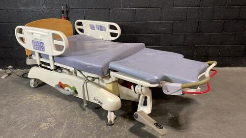 STRYKER LD304 BIRTHING BED