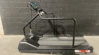 STARTRAC TR 4000 TREADMILL