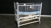 HARD INFANT CRIB