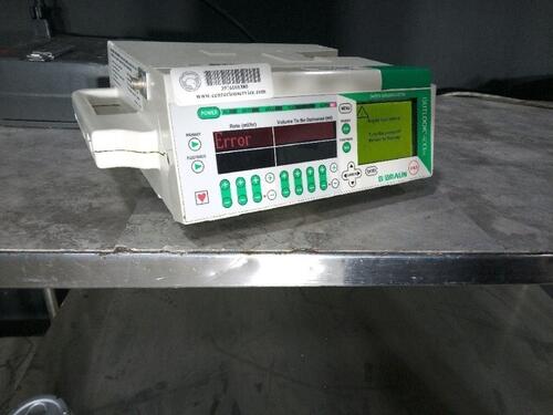 BRAUN OUTLOOK 400ES INFUSION PUMP