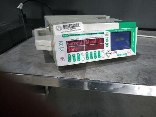 BRAUN OUTLOOK 400ES INFUSION PUMP