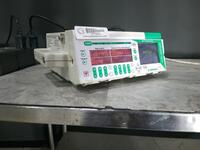 BRAUN OUTLOOK 400ES INFUSION PUMP