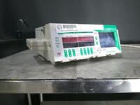 BRAUN OUTLOOK 400ES INFUSION PUMP