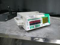 BRAUN OUTLOOK 400ES INFUSION PUMP