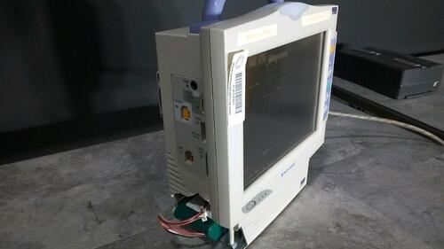 NIHON KOHDEN BSM-2354A PATIENT MONITOR (BROKEN)