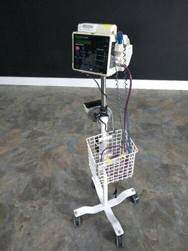 CSI 506 SERIES VITAL SIGN MONITOR ON ROLLING STAND