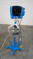 GE DINAMAP V100 CARESCAPE VITAL SIGNS MONITOR ON ROLLING STAND WITH SP02 CABLE AND BP CABLE