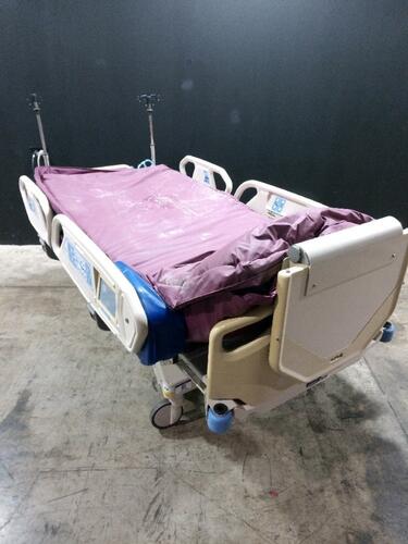 HILL-ROM TOTAL CARE BARIATRIC PLUS HOSPITAL BED