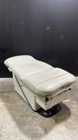 MIDMARK 623 POWER EXAM CHAIR