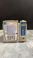 ALARIS PC 8015 SERIES INFUSION PUMP WITH ALARIS PUMP 8100 SERIES MODULE