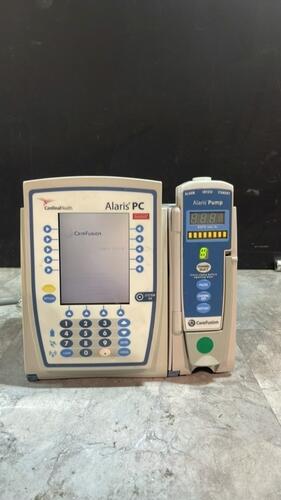 ALARIS PC 8015 SERIES INFUSION PUMP WITH ALARIS PUMP 8100 SERIES MODULE