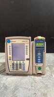 ALARIS PC 8015 SERIES INFUSION PUMP WITH ALARIS PUMP 8100 SERIES MODULE