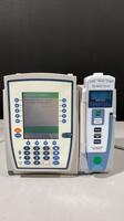 ALARIS PC 8015 SERIES INFUSION PUMP WITH ALARIS PUMP 8100 SERIES MODULE