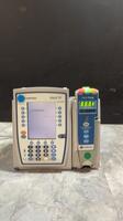 ALARIS PC 8015 SERIES INFUSION PUMP WITH ALARIS PUMP 8100 SERIES MODULE