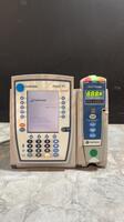 ALARIS PC 8015 SERIES INFUSION PUMP WITH ALARIS PUMP 8100 SERIES MODULE