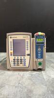 ALARIS PC 8015 SERIES INFUSION PUMP WITH ALARIS PUMP 8100 SERIES MODULE