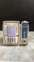 ALARIS PC 8015 SERIES INFUSION PUMP WITH ALARIS PUMP 8100 SERIES MODULE