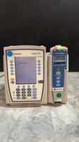 ALARIS PC 8015 SERIES INFUSION PUMP WITH ALARIS PUMP 8100 SERIES MODULE