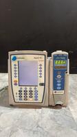 ALARIS PC 8015 SERIES INFUSION PUMP WITH ALARIS PUMP 8100 SERIES MODULE