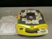 ZOLL AED + PLUS AED