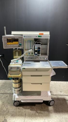 DATEX-OHMEDA AESTIVA/5 ANESTHESIA MACHINE WITH (SMARTVENT, 4.5 PSVPRO SOFTWARE VERSION) & 1 VAPORIZER (TEC 6 PLUS DESFLURANE)