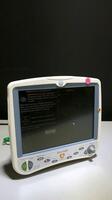 GE DASH 5000 PATIENT MONITOR