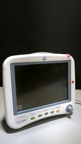 GE DASH 4000 PATIENT MONITOR