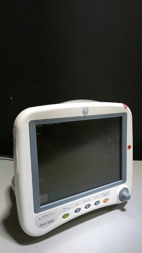 GE DASH 4000 PATIENT MONITOR