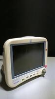 GE DASH 4000 PATIENT MONITOR