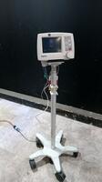 EDWARDS LIFESCIENCES VIGILEO PATIENT MONITOR