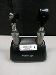 WELCH ALLYN OTO/OPTHALMOSCOPE WITH 7114X CHARGER WITH HEADS
