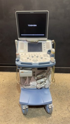 TOSHIBA XARIO XG ULTRASOUND MACHINE WITH 3 PROBES (PVT-681MV, PVT-375BT, PVT-675MV) (SERIAL# 99J1134600) (DOM: 3/2011)