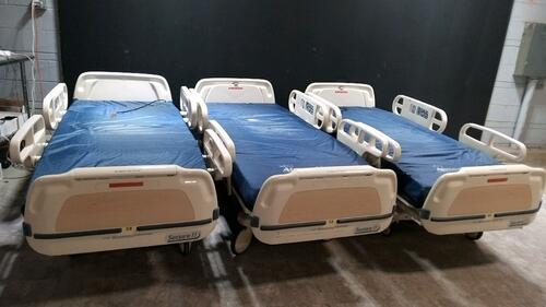 LOT OF STRYKER SECURE 3002 HOSPITAL BEDS