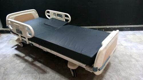 STRYKER SECURE 3002 HOSPITAL BED